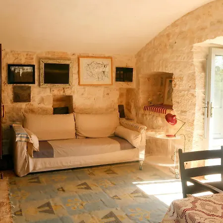 Trullo Degli Immaculati 200s بيت للعطل